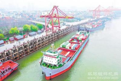 湖北砂石运输变革加速，长江流域市场影响深远——三年1623亿元推动多式联运